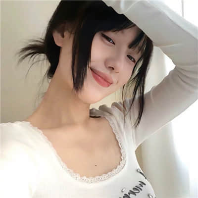 红粉佳人